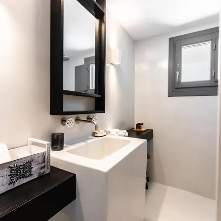 Philosophia Luxury Villa