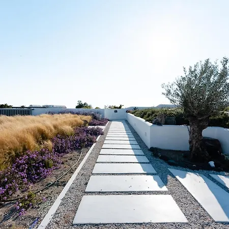 Philosophia Luxury Megalochori (Santorini)