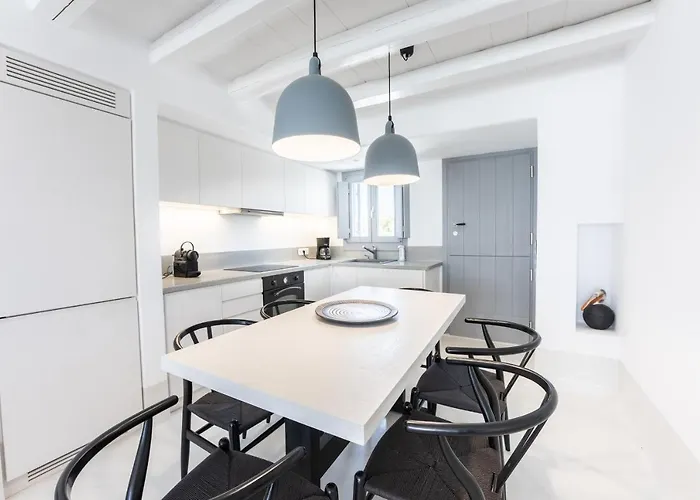 Philosophia Luxury Villa *